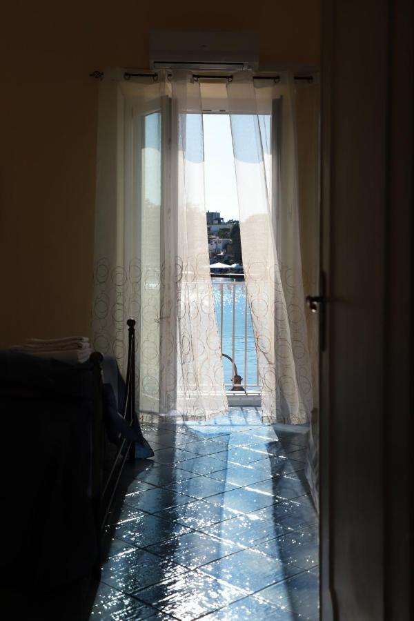 Appartamento Panoramico La Rosa Dei Venti - Maestrale Ischia Exterior foto